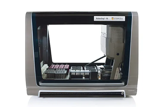 Máy tách tế bào tự động RoboSep-16 – phiên bản có công suất cao, xử lý đồng thời lên đến 16 mẫu, phù hợp cho các phòng thí nghiệm yêu cầu throughput lớn.